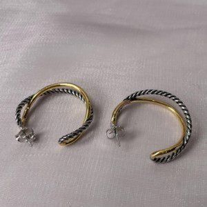 David Yurman Classic Hoop Earrings in Sterling Silver With 14 k gold